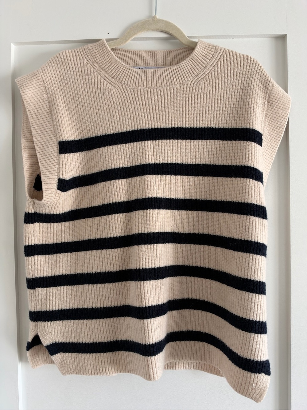 Zara Sleeveless Striped Knit Vest - Beige & Black